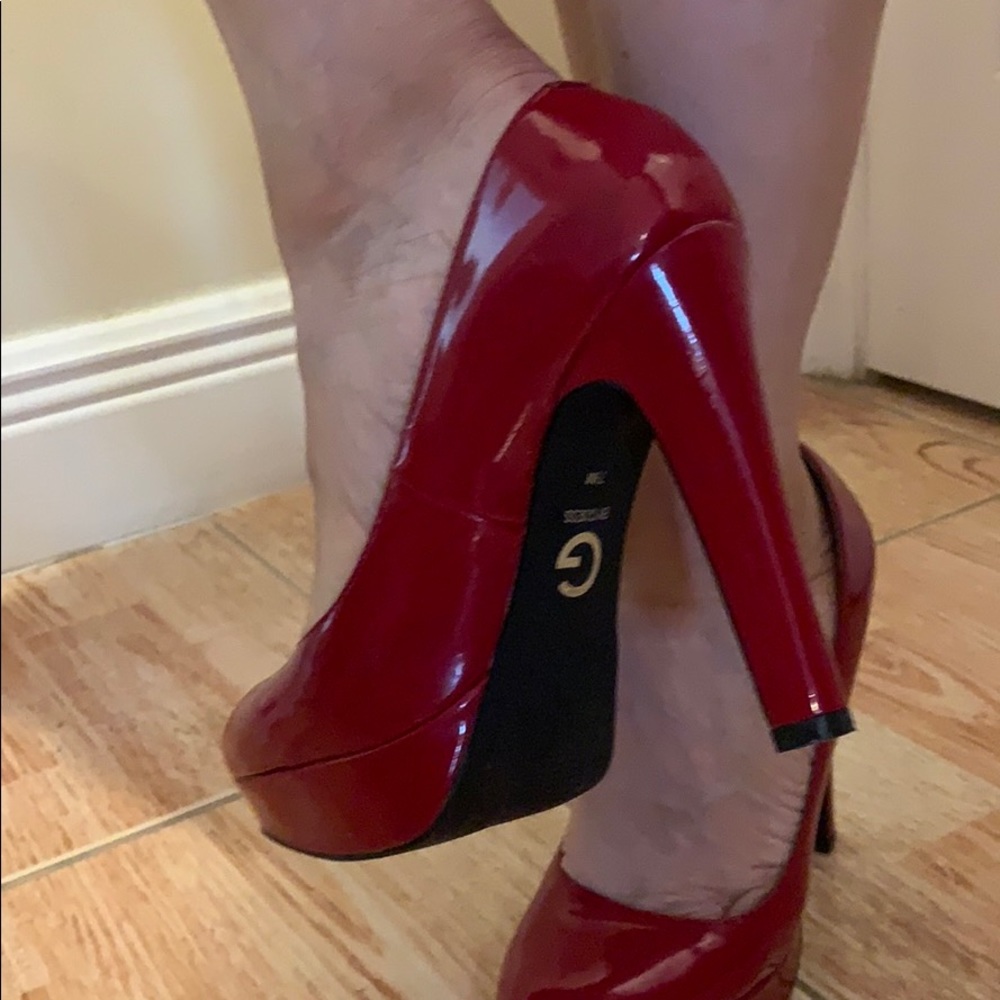 Heels - Picture 4 of 5